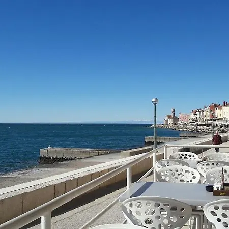 Apartman Apartma Enej